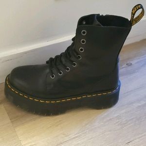 Dr. Martens Jadon Boot - Black